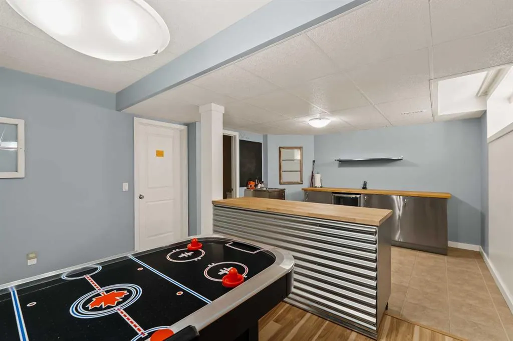 42 Drake Landing Drive