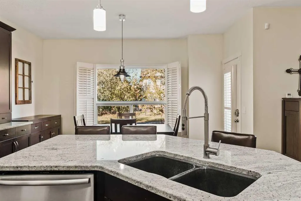 42 Drake Landing Drive