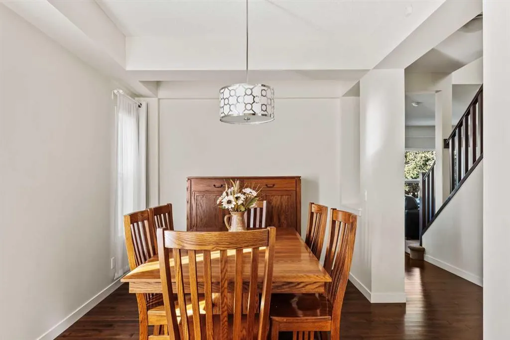 42 Drake Landing Drive