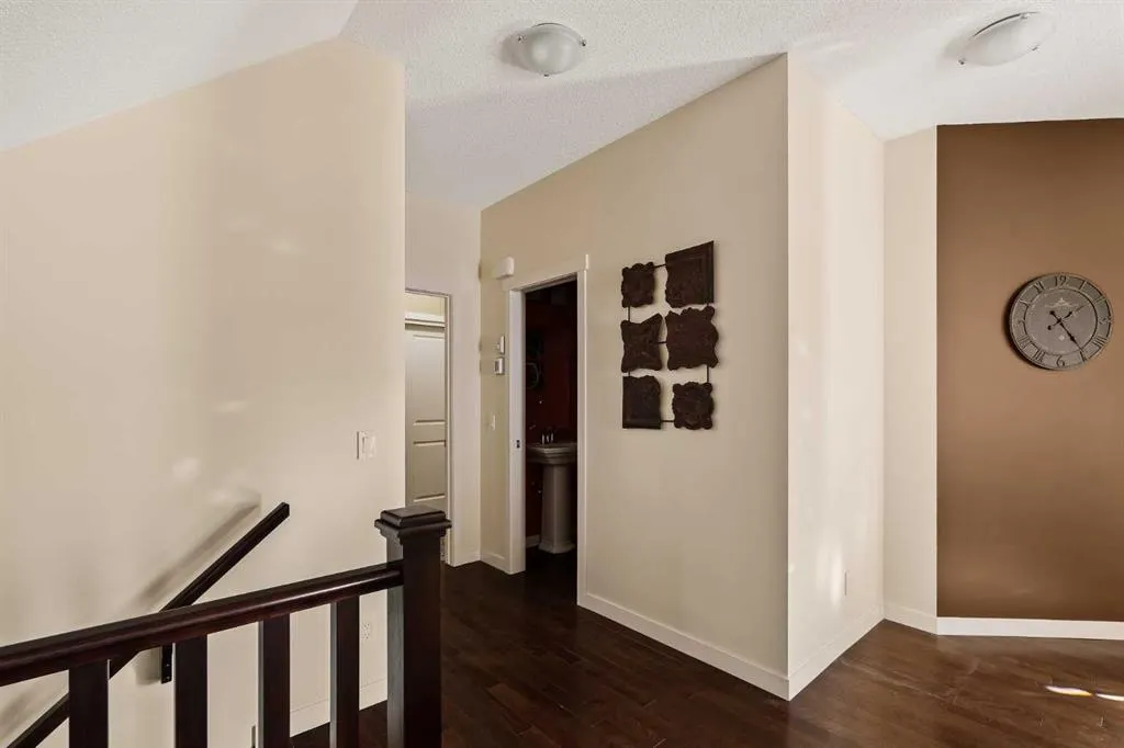 42 Drake Landing Drive