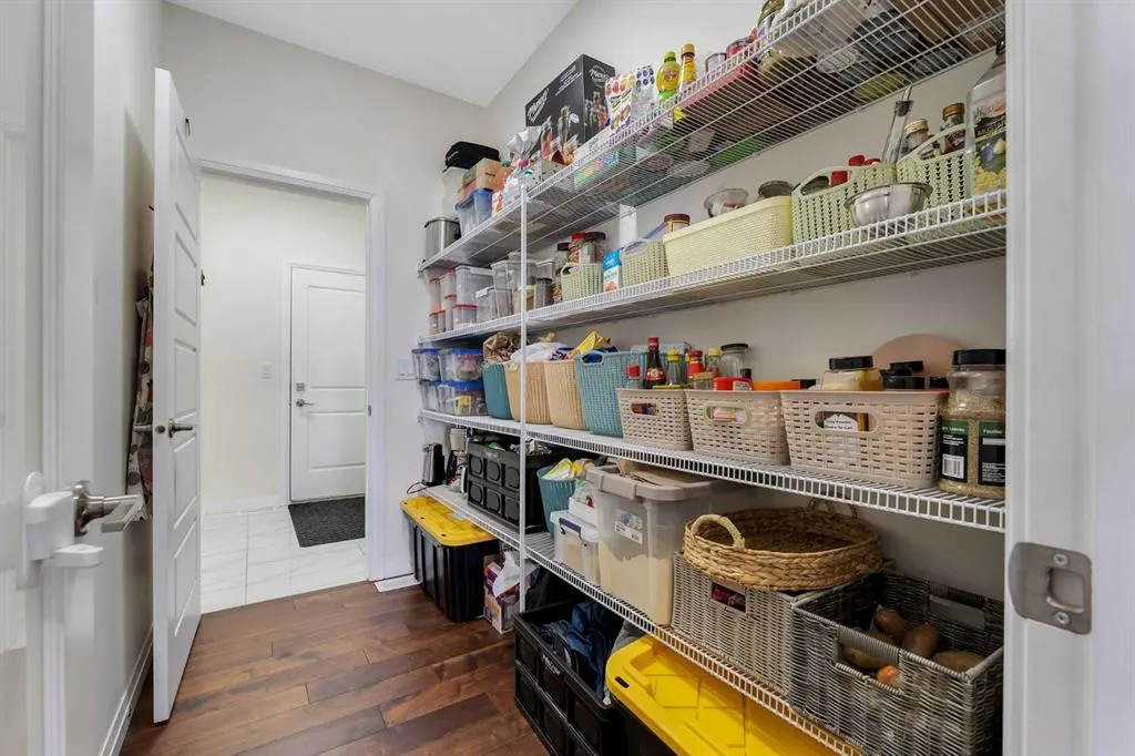 838 Edgefield Street