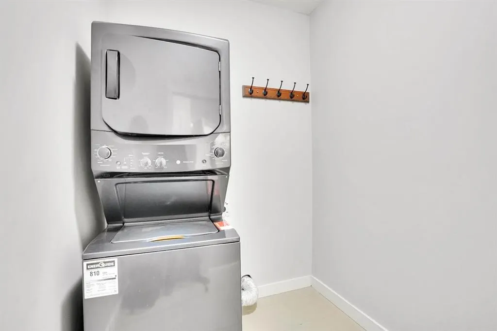 3 Taracove Estate Drive NE, #102