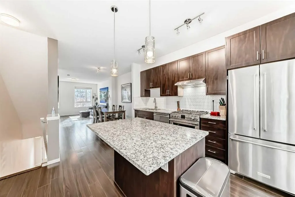 227 Copperpond Common SE