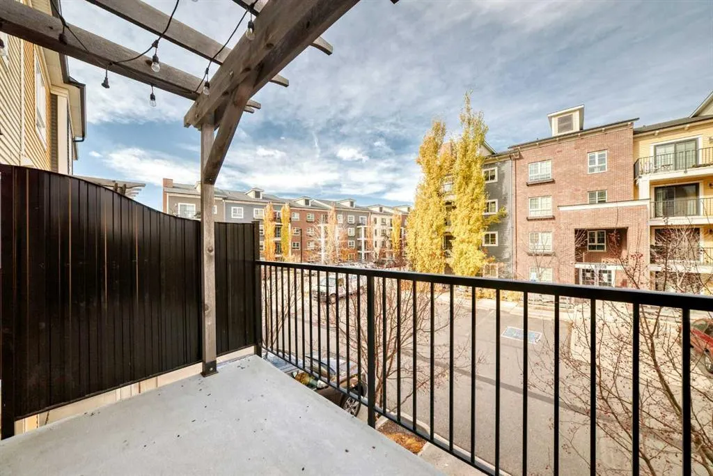 227 Copperpond Common SE