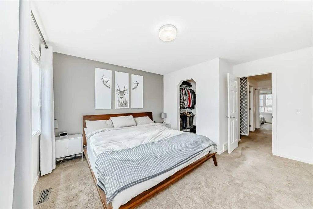 227 Copperpond Common SE