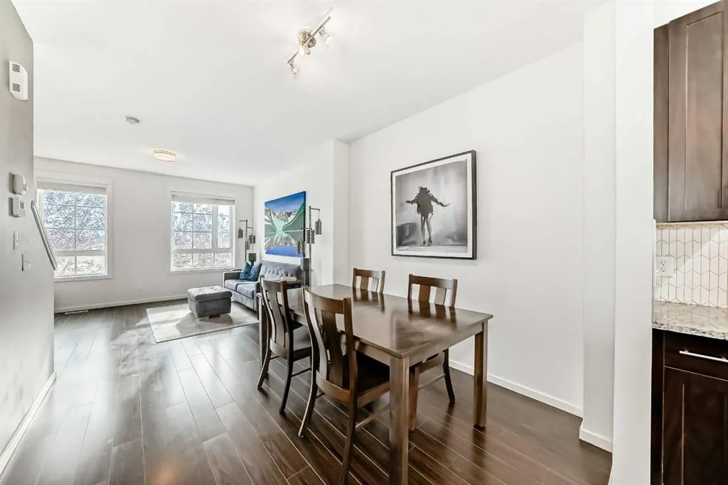 227 Copperpond Common SE