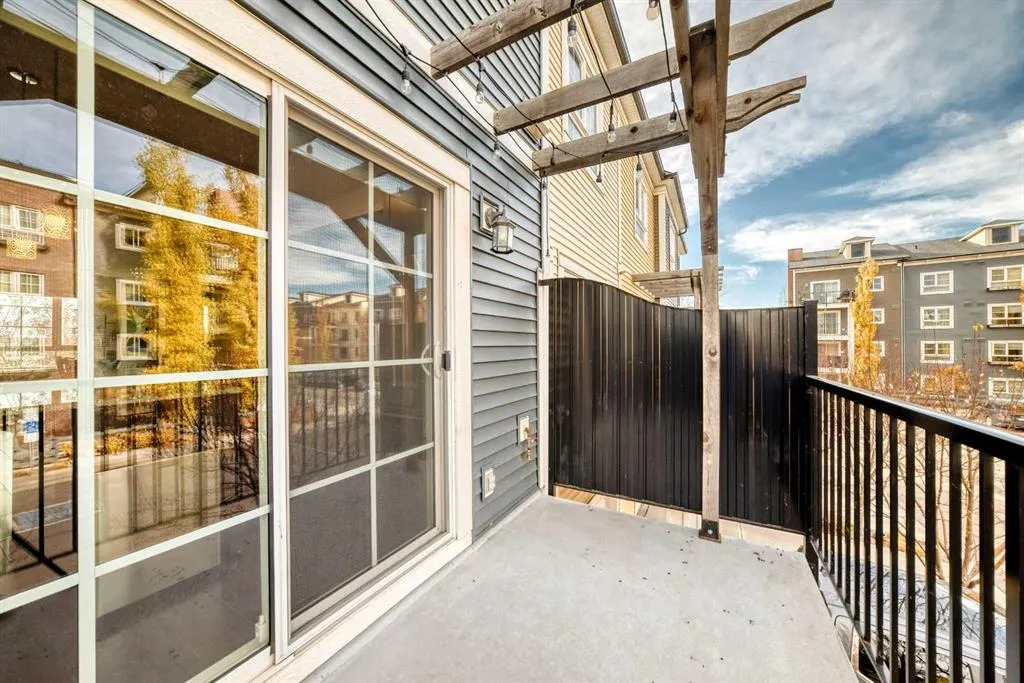 227 Copperpond Common SE