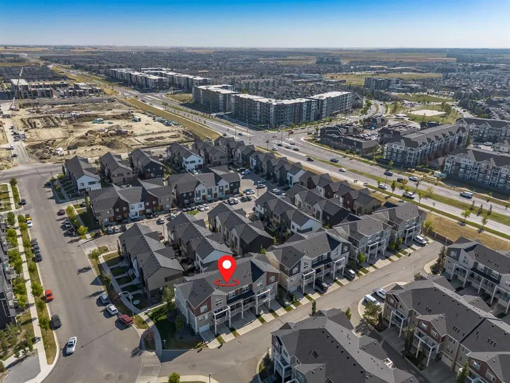108 Redstone View NE