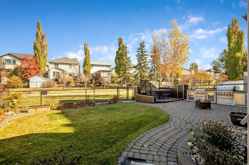 123 Cranwell Close SE