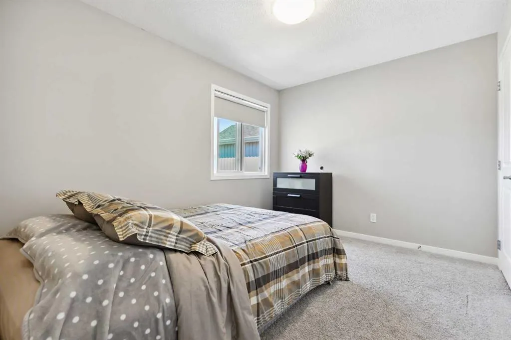 67 Auburn Glen Close SE