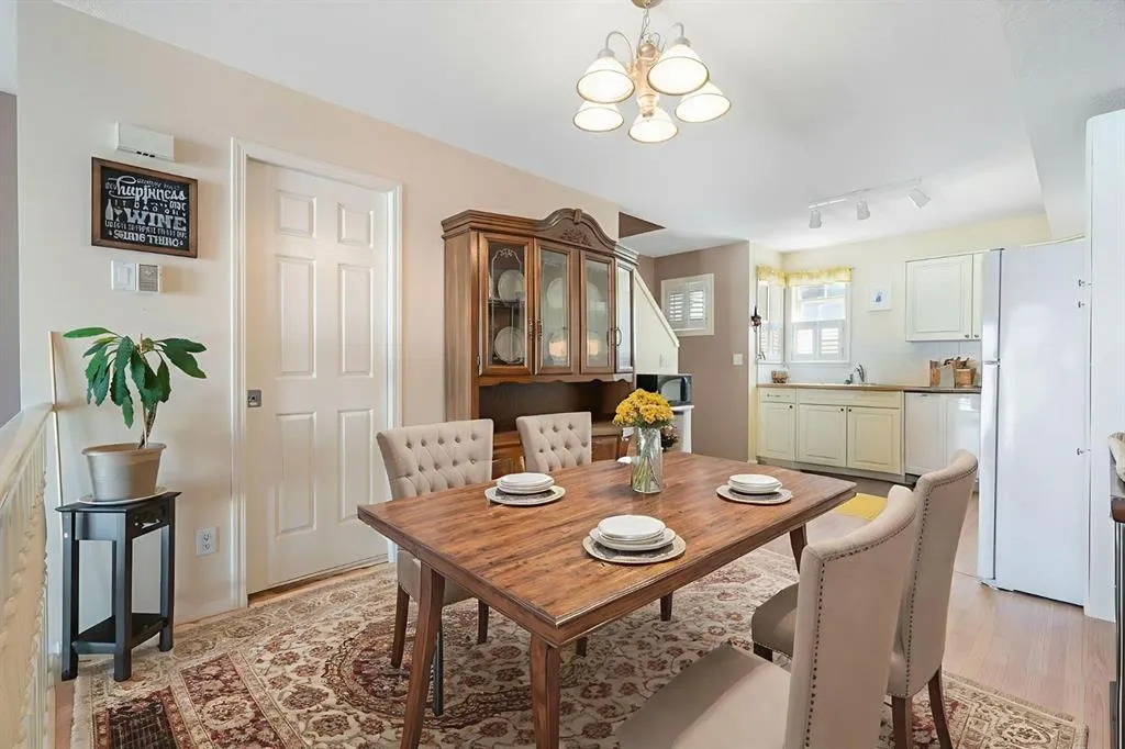 122 Bridlewood Lane SW
