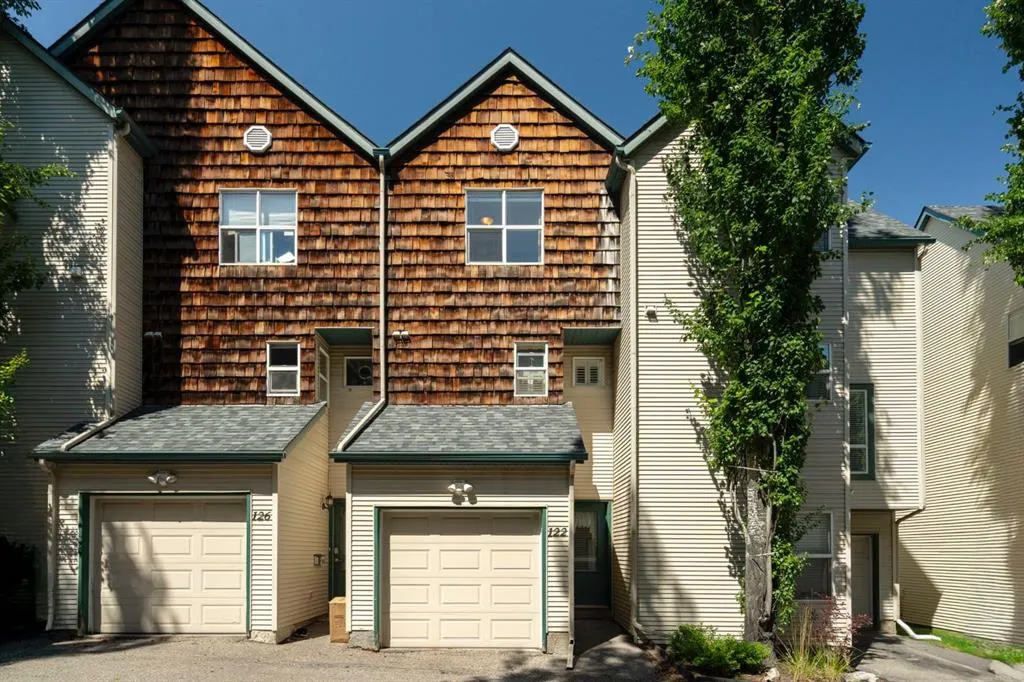 122 Bridlewood Lane SW