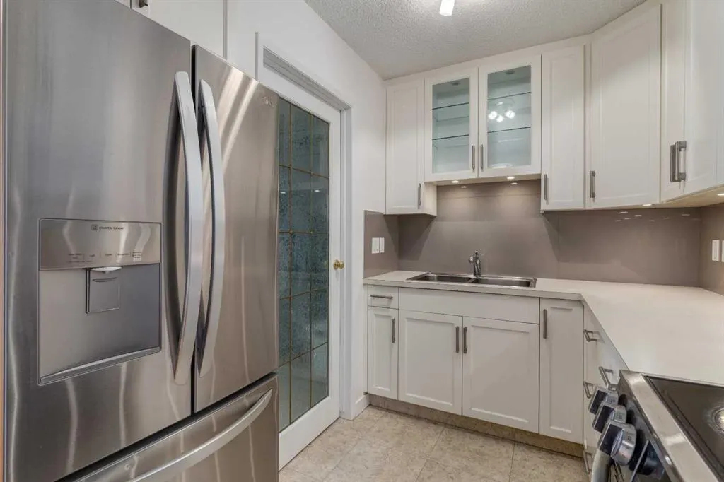 3500 Varsity Drive NW, #1601