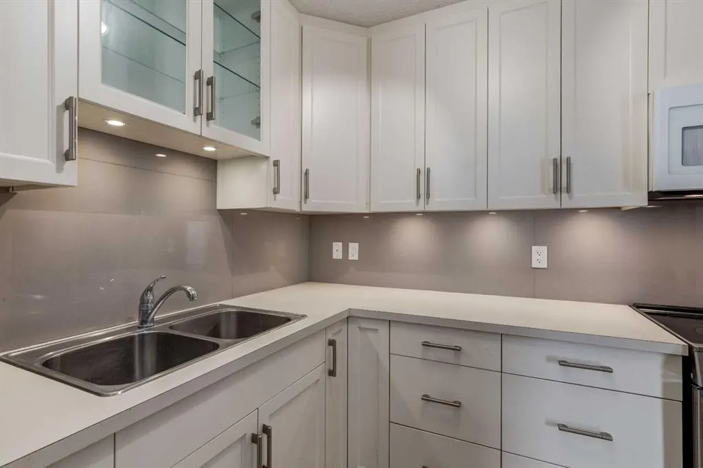 3500 Varsity Drive NW, #1601