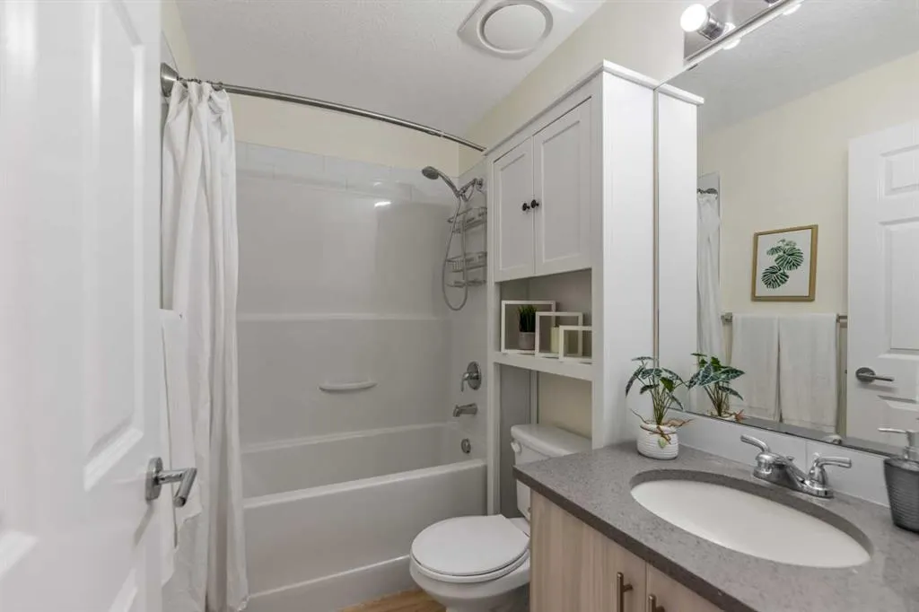 215 Legacy Boulevard SE, #4105