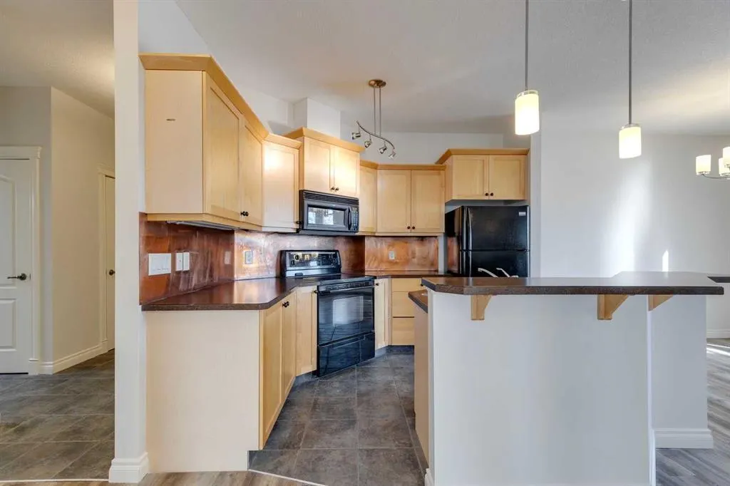 1606 4 Street NW, #304