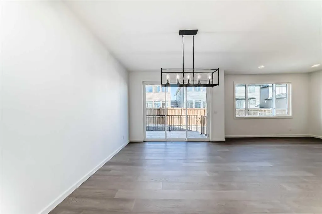 52 Creekside Path SW