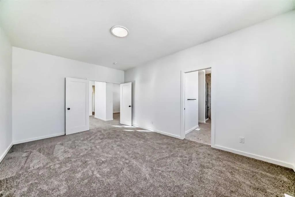 52 Creekside Path SW