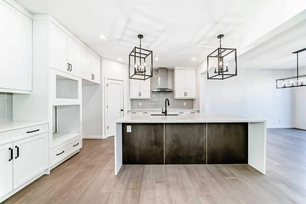 52 Creekside Path SW