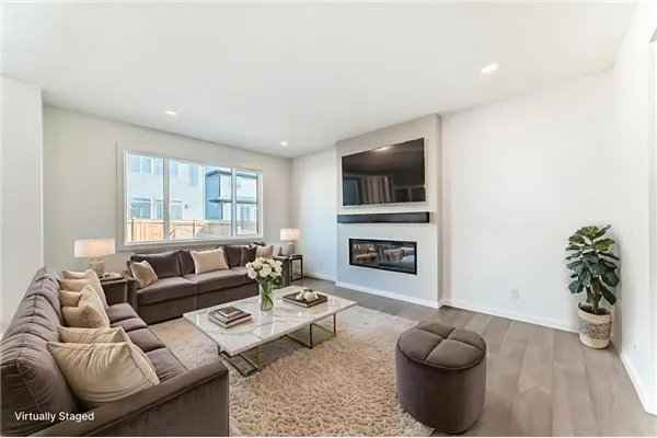 52 Creekside Path SW