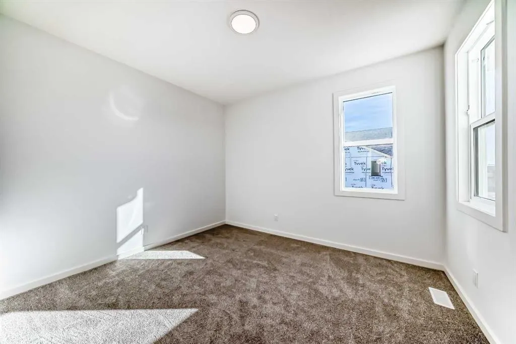 52 Creekside Path SW