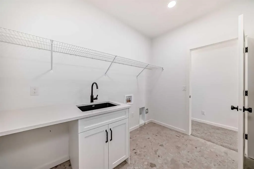 52 Creekside Path SW