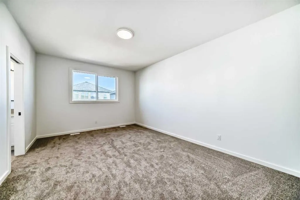 52 Creekside Path SW