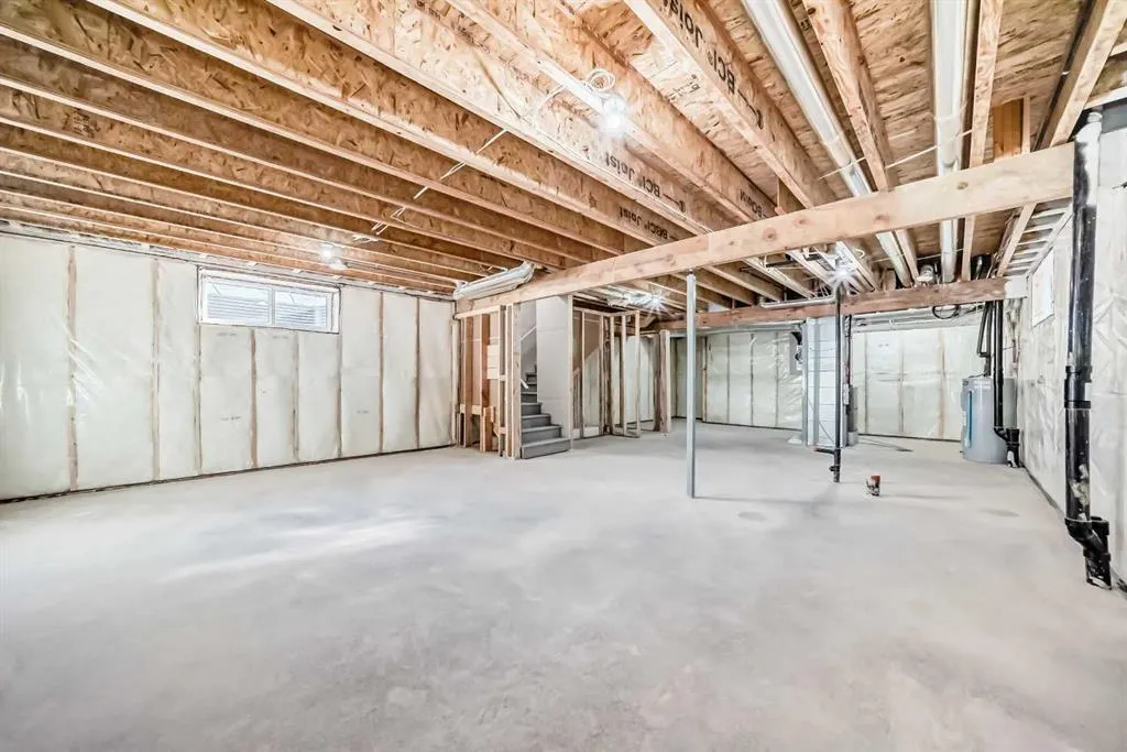 52 Creekside Path SW