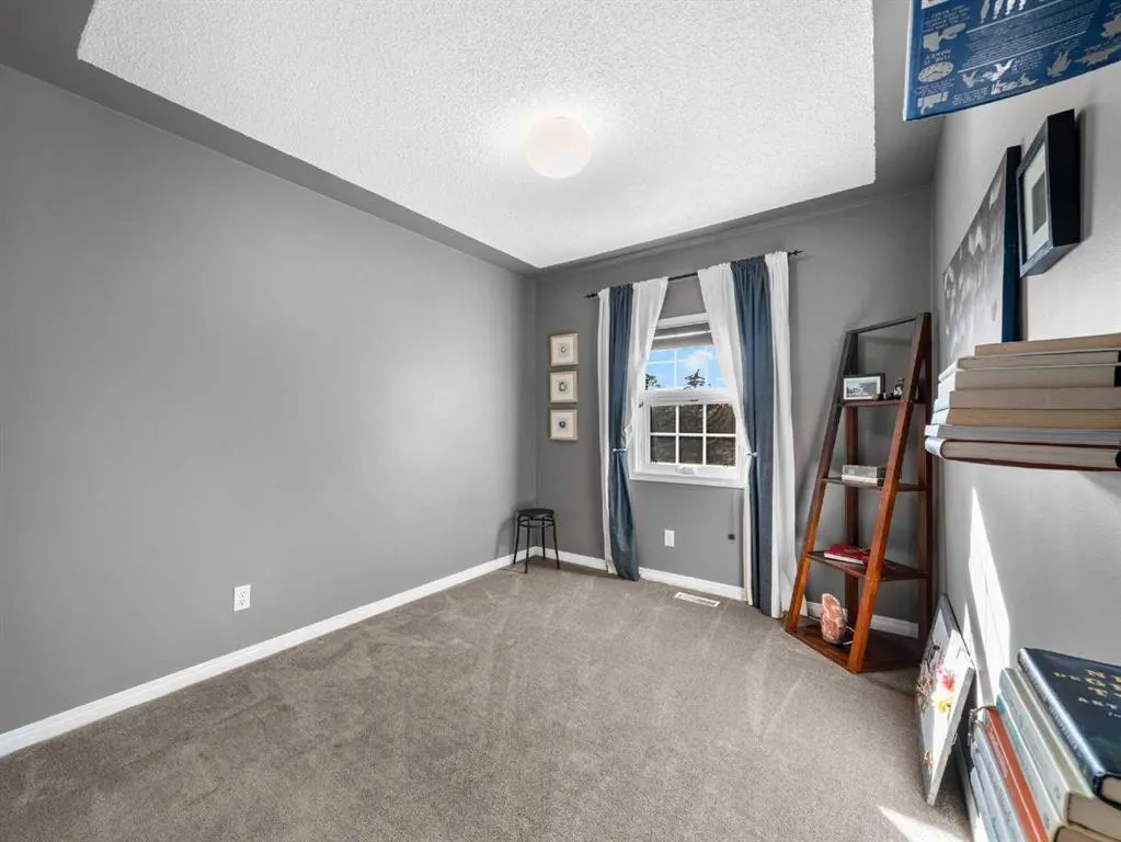 9995 Scurfield Drive NW