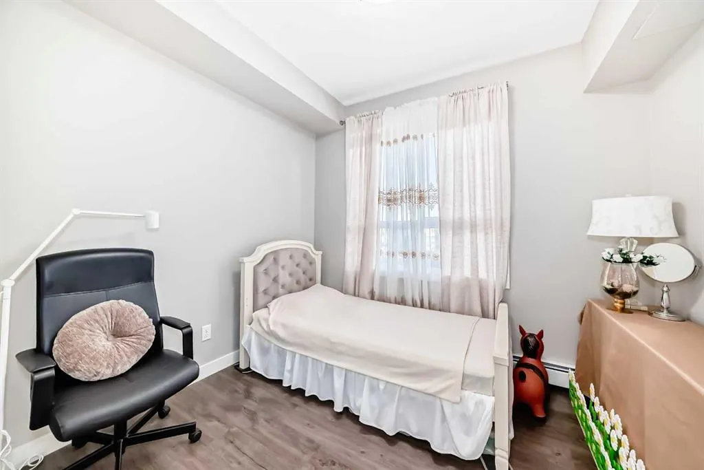 10 Walgrove Walk SE, #405