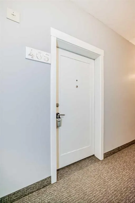 10 Walgrove Walk SE, #405