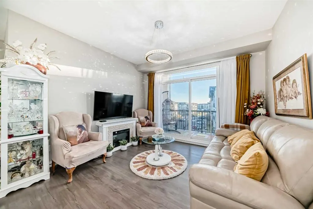 10 Walgrove Walk SE, #405