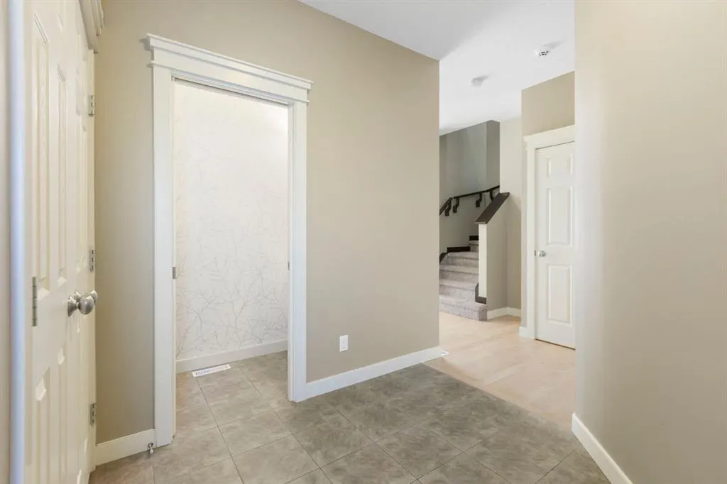 328 Silverado Plains Circle SW