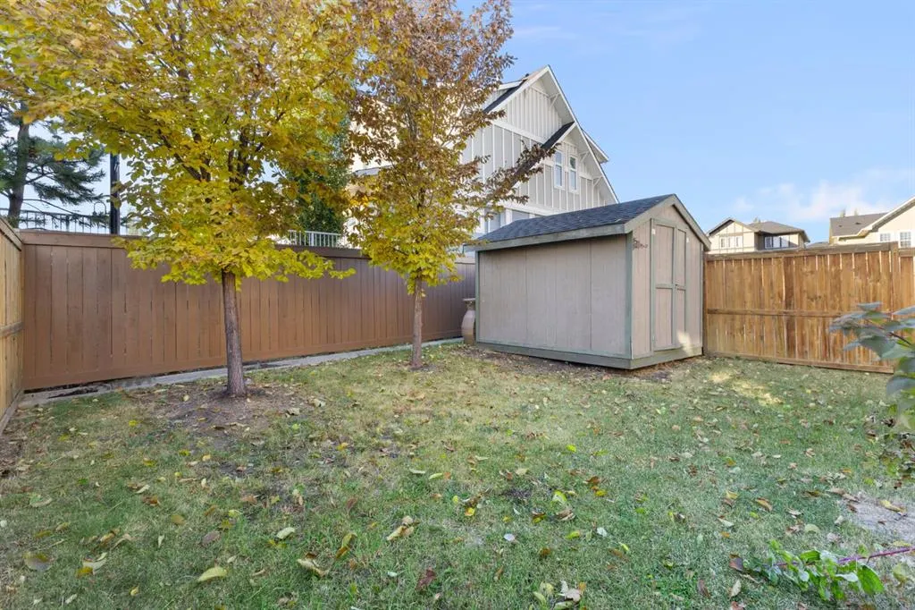 328 Silverado Plains Circle SW
