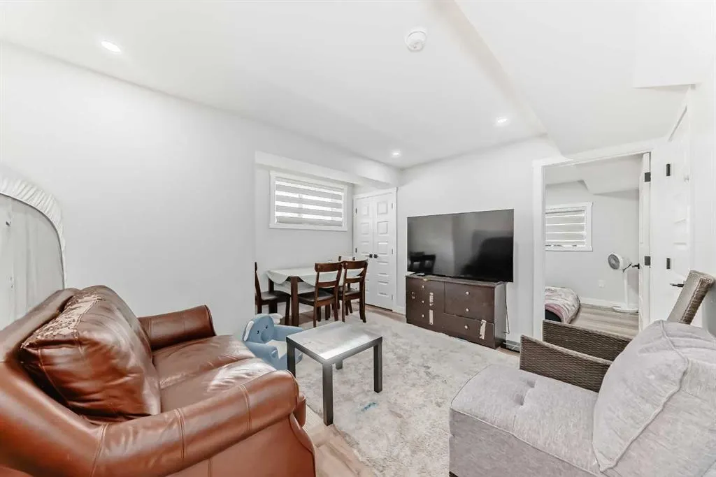 99 Cityline Point NE