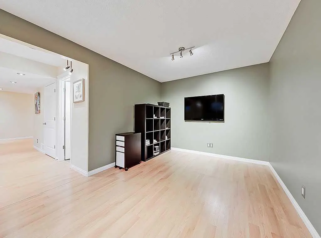 788 New Brighton Drive SE