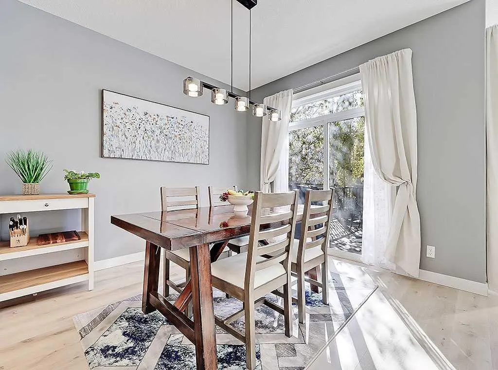 788 New Brighton Drive SE