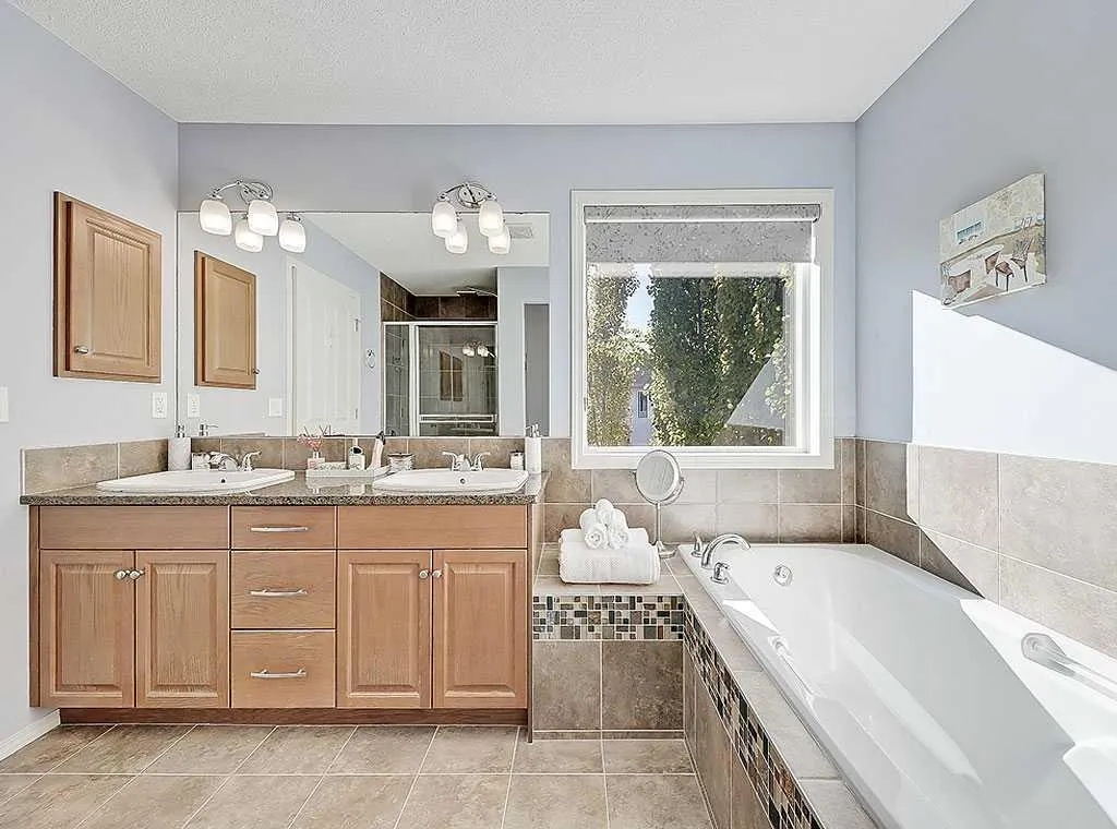 788 New Brighton Drive SE