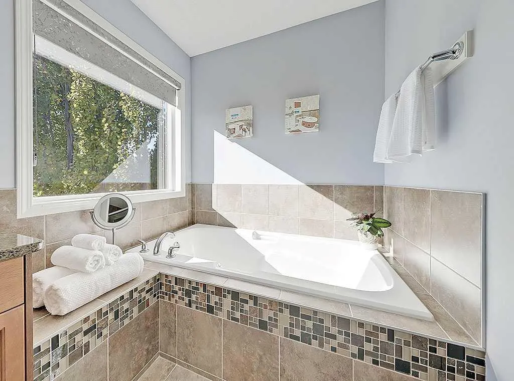 788 New Brighton Drive SE