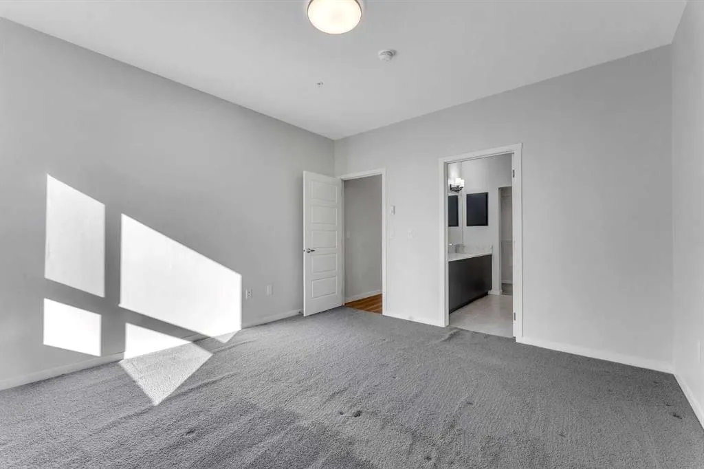 360 Harvest Hills Way NE, #201