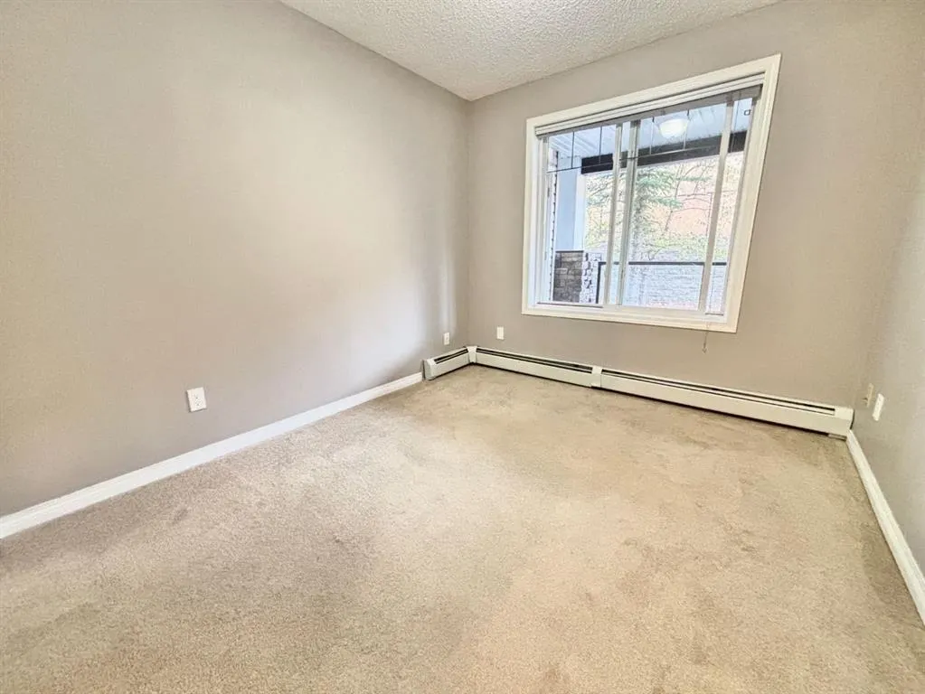 369 Rocky Vista Park NW, #116