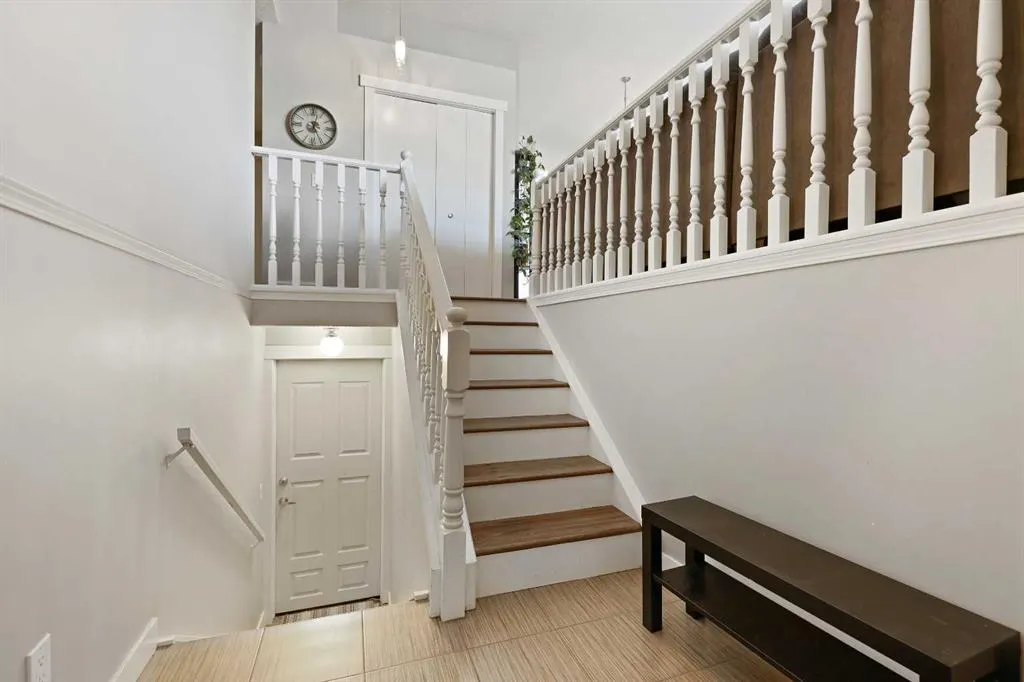 32 Rivercroft Close SE