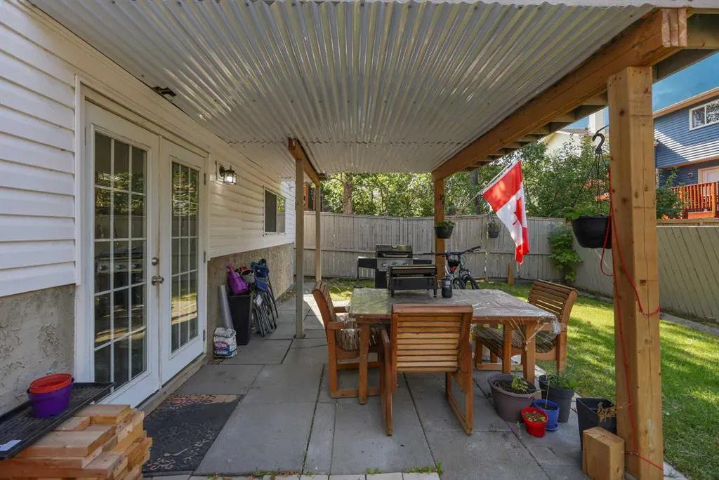 32 Rivercroft Close SE