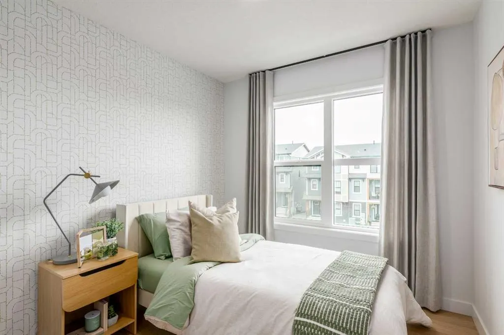 437 Alpine Avenue SW, #306