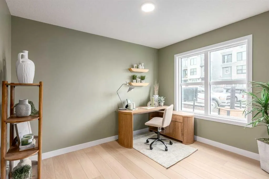 437 Alpine Avenue SW, #306