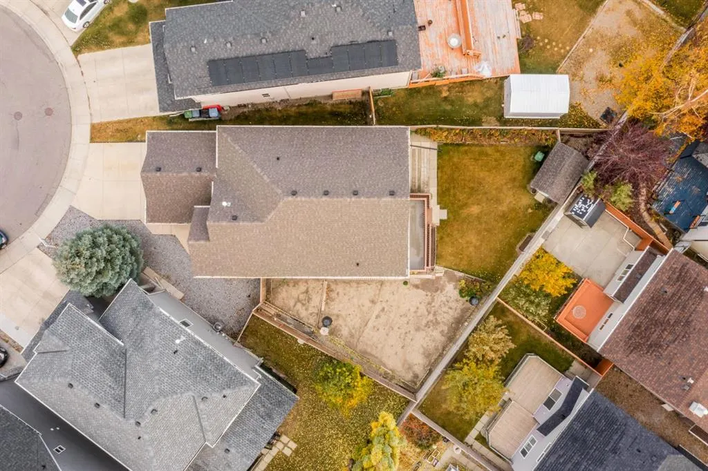 131 Panatella Close NW