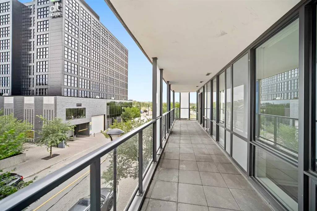 615 6 Avenue SE, #210