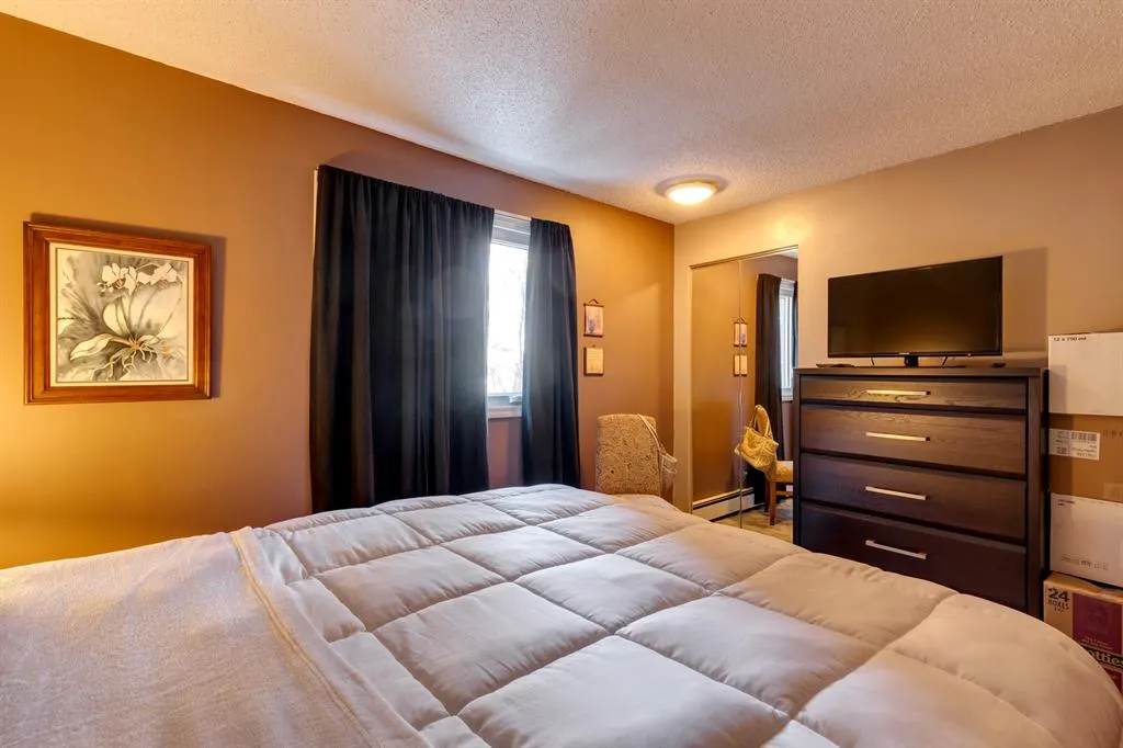 234 5 Avenue NE, #203