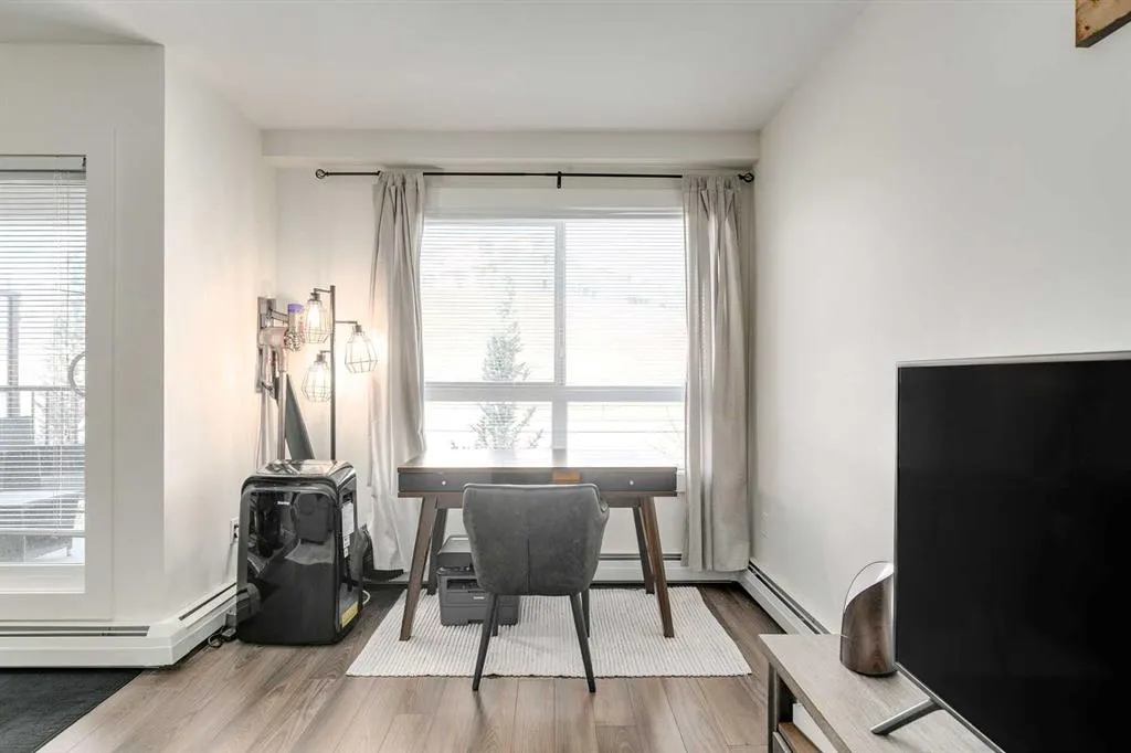 510 Edmonton Trail NE, #421