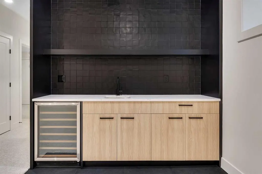 342 Normandy Drive SW